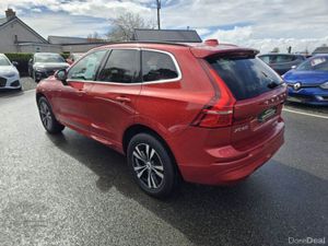 Volvo XC60 Momentum - Image 3