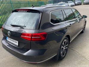 Volkswagen Passat HIGHLINE 2.0 TDI  150HP  ESTATE - Image 4
