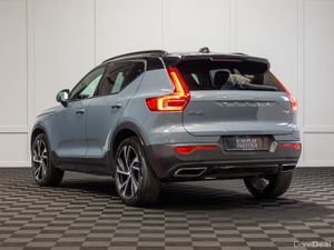 2020 Volvo XC40 T5 R-Design - Image 4