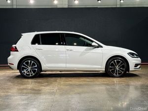 Volkswagen Golf TSI 1.2L AUTOMATIC - REVERSE CAMER - Image 3