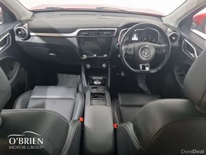 MG ZS EV 2WD Auto Exclusive **Pan Roof / Full Leat - Image 2