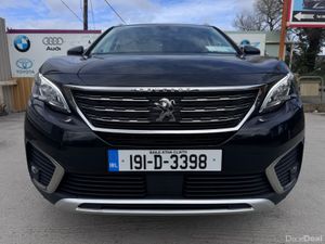 191 Peugeot 5008 1.2 PureTech 130bhp Allure - Image 4