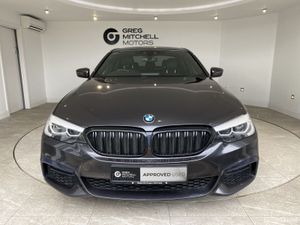 BMW 5-Series 2020 - Image 2