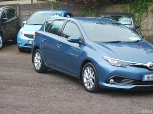 Toyota Auris 2016 1.2 T 5 Door - Image 3