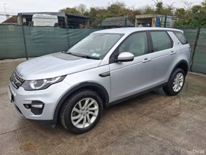 182 Land-Rover Discovery Sport 7 seater Auto - Image 2