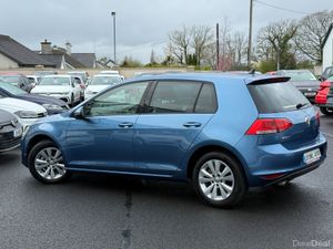 LOW MILEAGE -162 VW GOLF COMFORTLINE 1.2 AUTOMATIC - Image 3