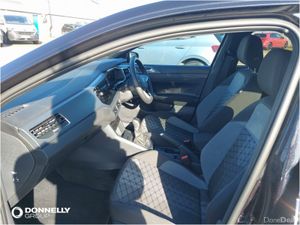 Volkswagen Polo Hatchback R-Line - Image 2