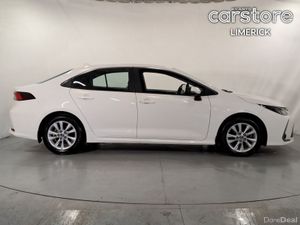 Toyota Corolla 1.8 Hybrid Luna Saloon - Image 2