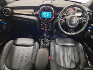 Mini Cooper Cooper Exclusive - Image 4