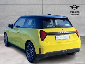 Mini Cooper Cooper E - Image 3