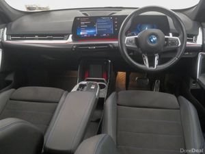 BMW iX1 xDrive30 M Sport - Image 4