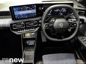 Renault 5 Iconic 52kWh 150hp - Image 2
