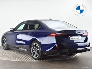 BMW i5 eDrive40 M Sport Saloon - Image 2