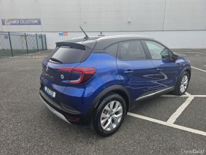 Renault Captur 1.5 DCI, ICONIC MODEL, LOW MILEAGE, - Image 4
