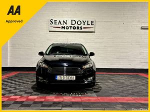 Ford Focus TITANIUM 1.5 Diesel Manual - Image 2