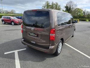 Toyota Proace Shuttle Medium - Image 4