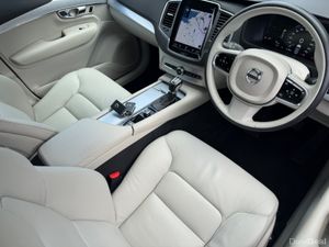 Volvo XC90 2.0d *7Seat Momentum - Image 4