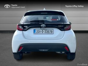 Toyota Yaris YARIS HYBRID LUNA - Image 4