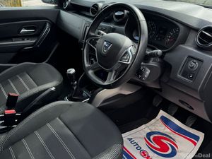 Dacia Duster very high spec new shape - Image 3