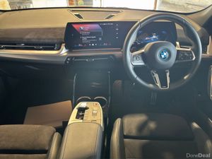 BMW iX2 Ix2 Edrive20 M Sport  eDrive20 M Sport  20 - Image 4