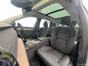 Volvo XC90 T8 PLUS 7-SEATER 2.0 HYBRID AWD ** BRAN - Image 2