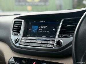 2017 HYUNDAI TUCSON 1.7 EXECUTIVE 5DR - Image 4