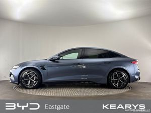 BYD SEAL 82.5kWh Design RWD Pan roof, heated seats - Image 4