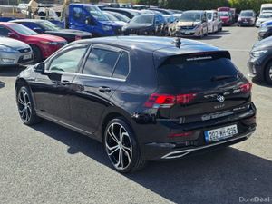 Volkswagen Golf High Spec 2.0 Diesel Manual (202) - Image 3