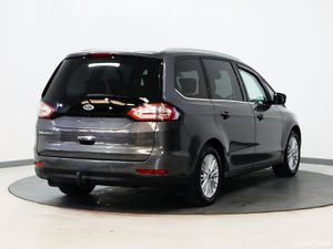 *45* 2019 Ford Galaxy 2.0tdi titanium - Image 4