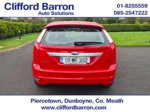 Ford Focus ZETEC 1.4 5SPEED 5DR - Image 4