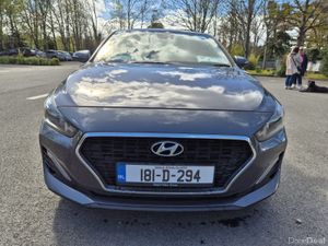 Stunning Hyundai i30 2018 comes with 2 years NCT - Image 2