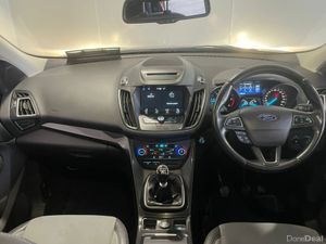 Ford Kuga TITANIUM 1.5 TDCI 120PS F FWD 4DR - Image 3