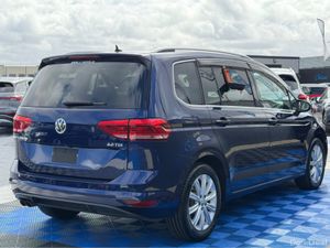Volkswagen Touran HIGHLINE - 2.0L DIESEL - AUTO - - Image 4
