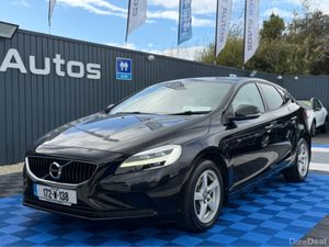 Volvo V40 D2 MOMENTUM - 2.0L DIESEL - MANUAL - 12M - Image 3
