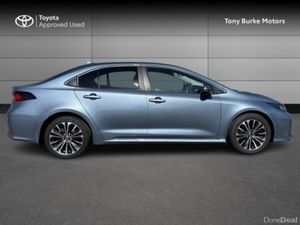 Toyota Corolla Saloon - LUNASPORT Edition - 1.8 Hy - Image 3