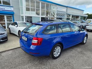 Skoda Octavia Combi 1.2 TSI 86HP 4DR - Image 4