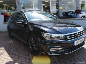 2.0TDI 150BHP R-LINE (PAN ROOF) 5DR ESTATE AUTO // - Image 2