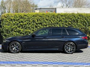 BMW 5-Series 530e M-SPORT PRO TOURING 2.0 HYBRID / - Image 3