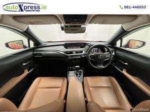 Lexus UX 2.0 Hybrid VERSION C Leather Pack - Image 2