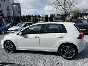 2015 (151) Volkswagen Golf 1.6 TDI Trendline - Image 4