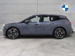 BMW iX xDrive45 M Sport - Image 4