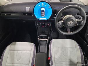 Mini Cooper Cooper C 3 Door - Image 4