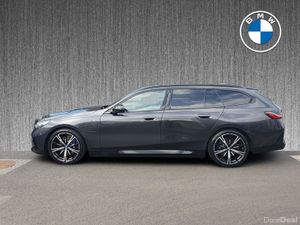 BMW 5-Series 530e M Sport Touring - Image 3