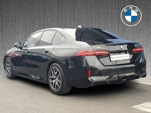 BMW i5 eDrive40 M Sport Saloon - Image 3