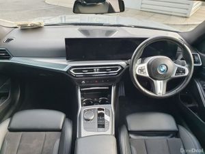 BMW 3-Series 330e M Sport Saloon - Image 4