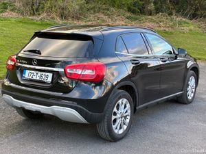 Mercedes-Benz GLA 2017 - Image 3