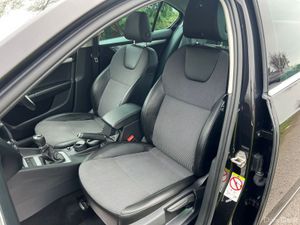 Skoda Octavia 2020 only 14km - Image 3