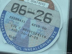 Audi A4 2022 Sline auto - Image 4