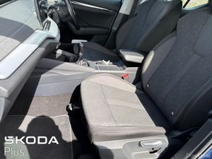 Skoda Octavia STYLE 2.0 TDI 150HP 5DR - Image 4