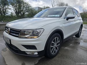 172 VW Tiguan 2.0TDI COMFORTLINE Low Miles - Image 2